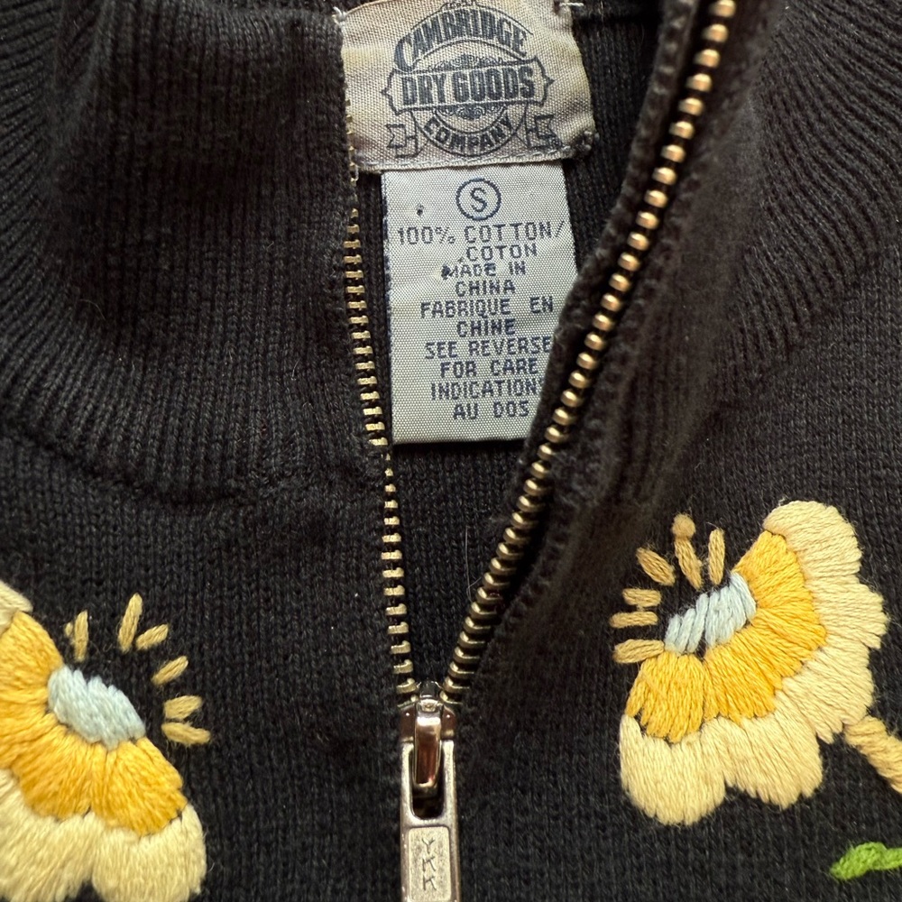 Vintage Cambridge Dry Goods Jacket with Floral Embroidery 100 percent cotton - Picture 4 of 4